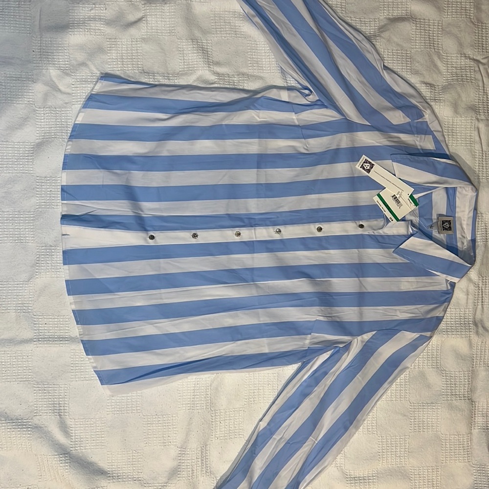 •Blue/White striped •Size L •Brand: Anne Klein
